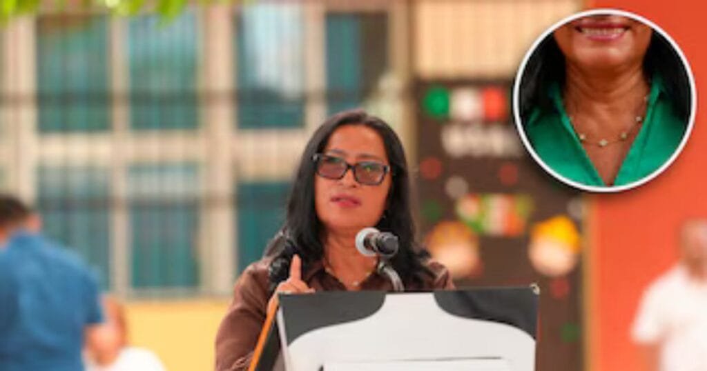 Alcaldesa presume collar de $227 mil pesos y dice que todo es “por amor del pueblo