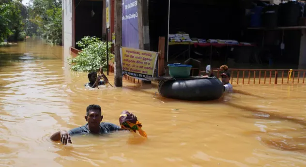 Mueren más de 400 personas en Indonesia