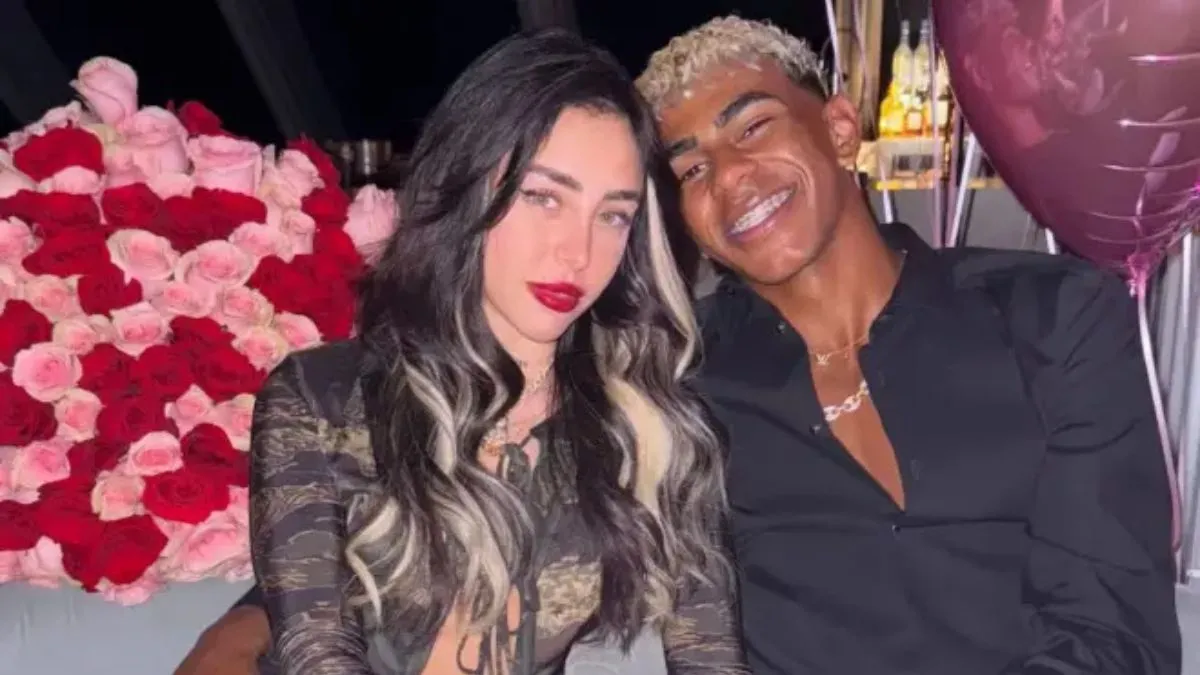 Nicki Nicole en una nueva cita