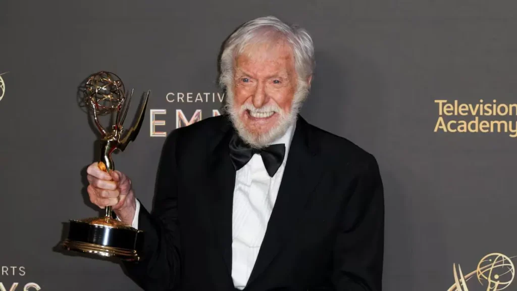 Dick Van Dyke cumple 100 años