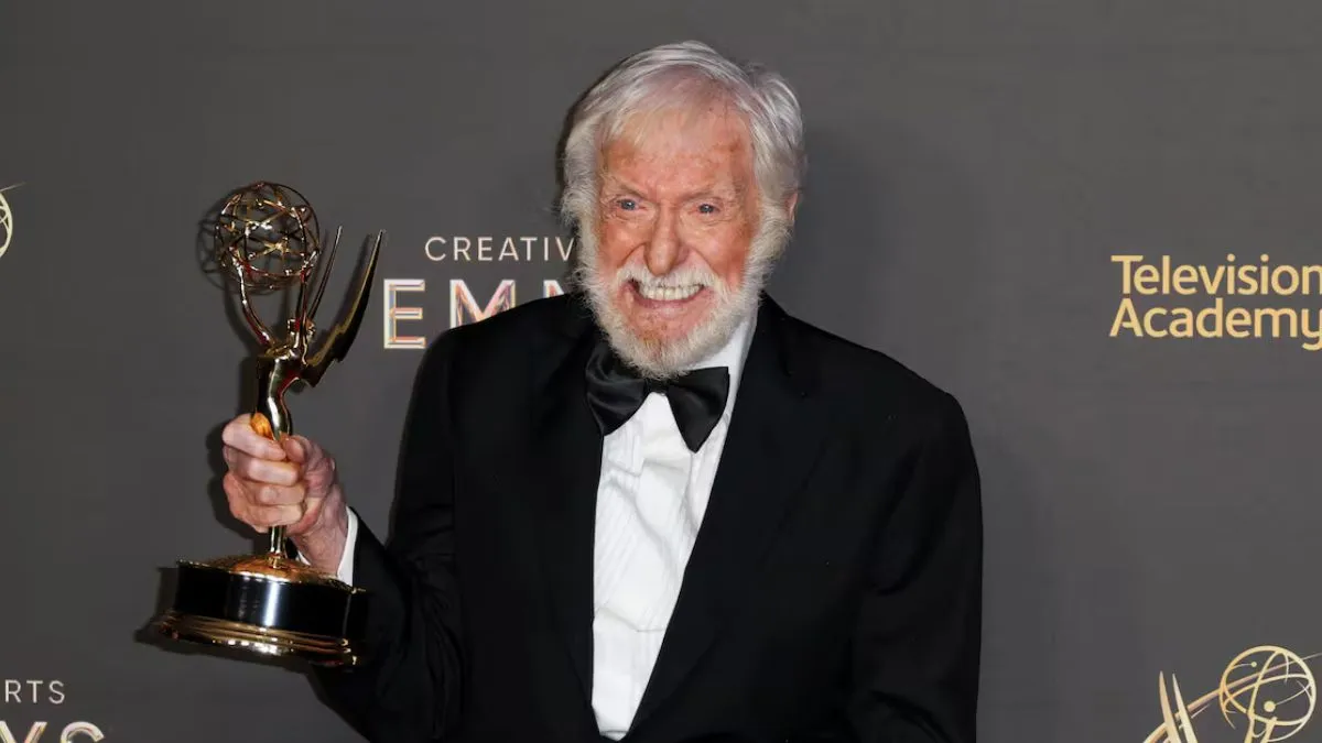Dick Van Dyke cumple 100 años