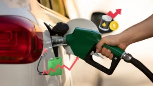 Precio de la gasolina se incrementa en Ecuador